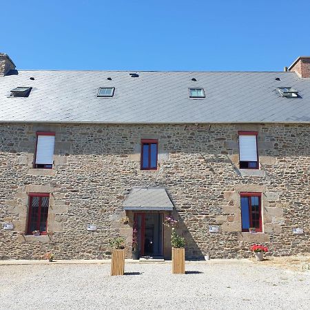 Chambres De Villee Saint-Georges-de-Grehaigne Luaran gambar